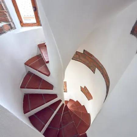 250m To Center And Station An Amazing Loft With Wi-fi And Ac アパート
